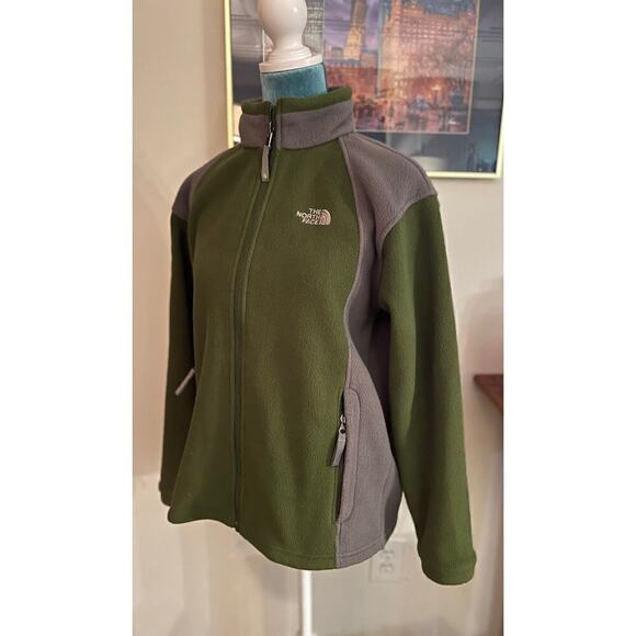 The North Face Green and Gray Fleece Jacket - Picture 2 of 6